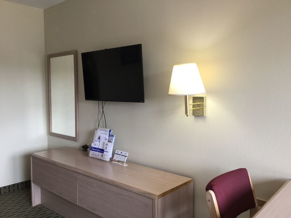 Americas Best Value Inn Cabot Екстериор снимка